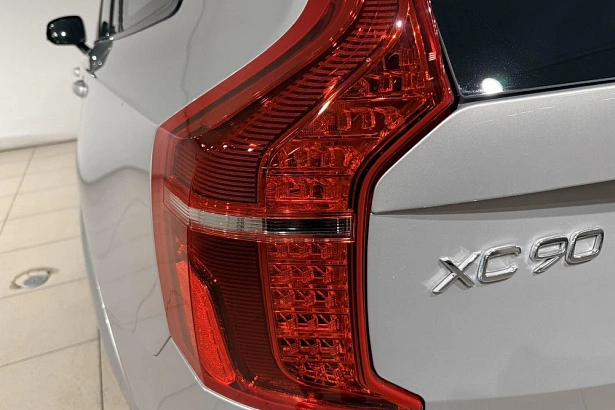 XC90 Ultimate 2.0hyb AT 4WD (455 л.с.) фото 21