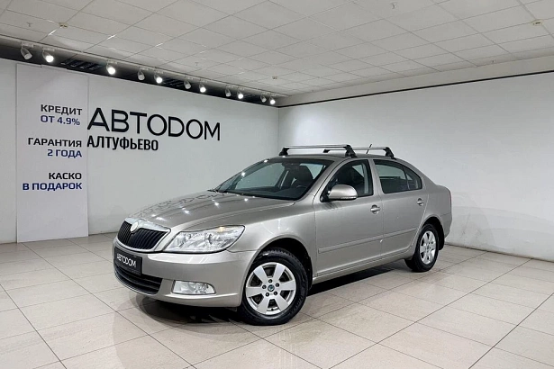 Octavia Elegance 1.8 AMT (152 л.с.) фото 1