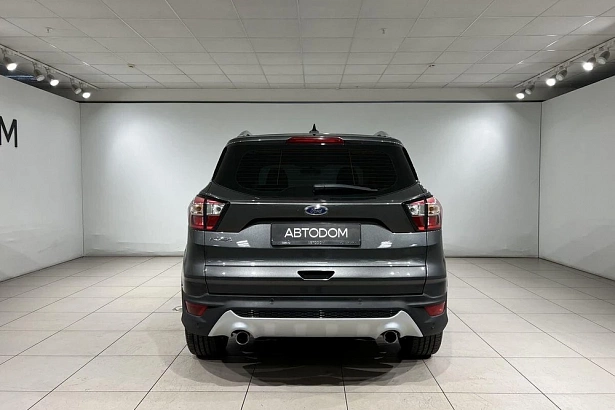 Kuga Titanium (2017) 2.5 AT (150 л.с.) фото 8