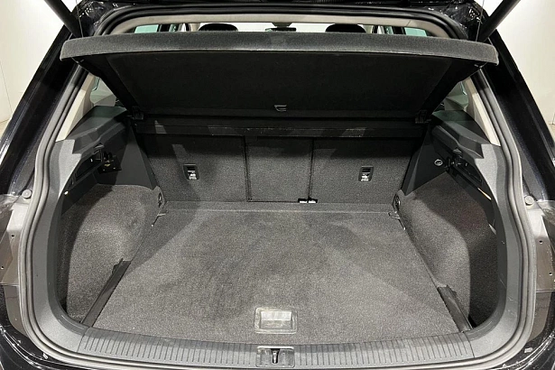 Tiguan Status 2.0 AMT 4WD (180 л.с.) фото 15