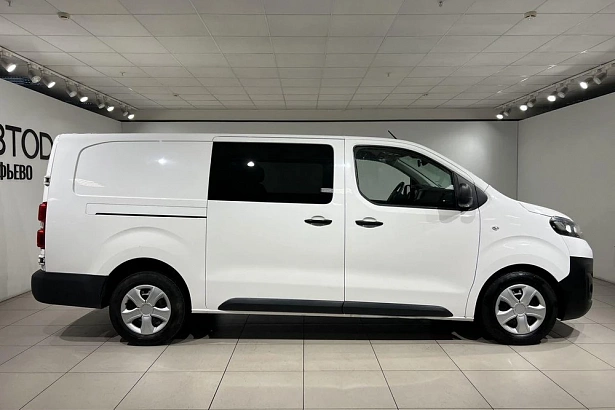 Vivaro Base 2.0d MT (150 л.с.) фото 7