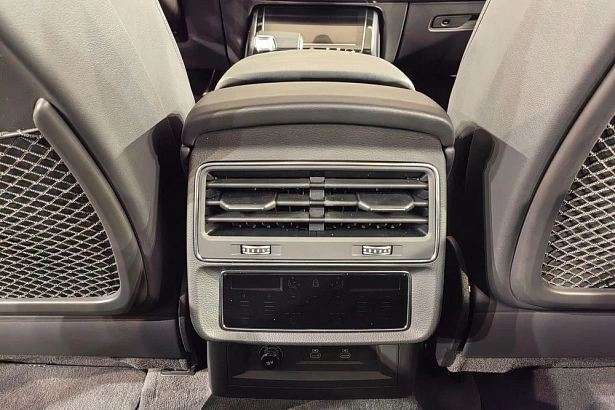 Q7 50 TDI quattro tiptronic 3.0d AT 4WD (286 л.с.) фото 21