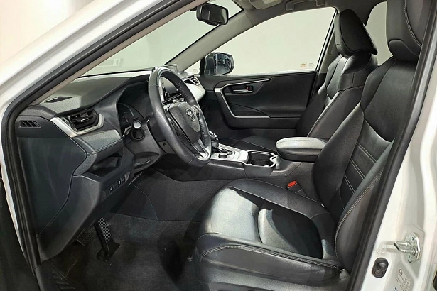 RAV4 Prestige 2.0 CVT 4WD (149 л.с.) фото 9