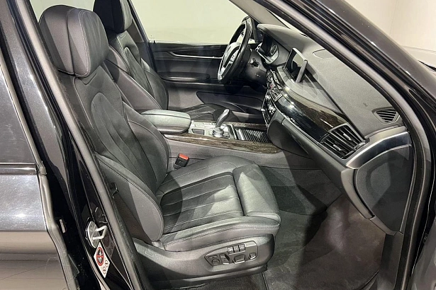X5 Prestige 3.0d AT 4WD (249 л.с.) фото 10