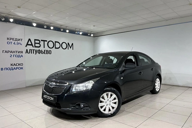 Cruze Base 1.8 MT (141 л.с.) фото 1