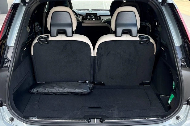 XC90 Ультра / Ultra 2.0 AT 4WD (250 л.с.) фото 17