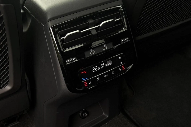 Q6 40 TFSI quattro 2.0 AMT 4WD (231 л.с.) фото 23