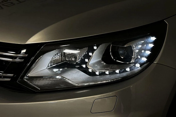 Tiguan Track & Field 2.0 AT 4WD (180 л.с.) фото 18