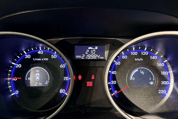 ix35 Base 2.0 MT 4WD (150 л.с.) фото 19