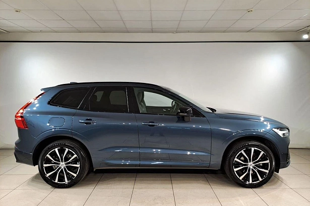 XC60 R-Design 2.0 AT 4WD (249 л.с.) фото 7