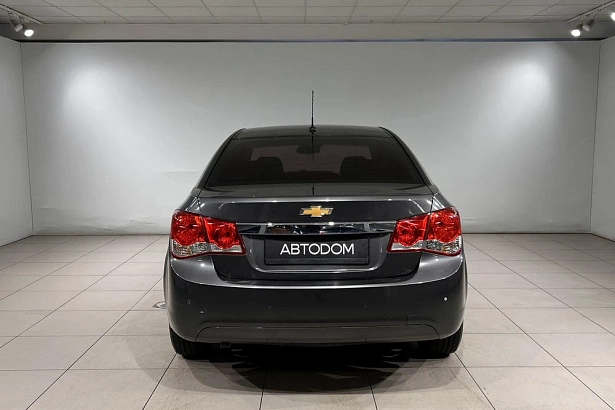Cruze LT sedan 1PR69KBF1 1.8 AT (141 л.с.) фото 8