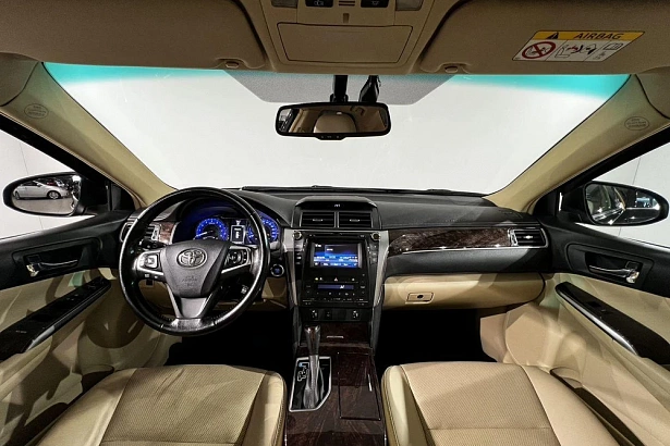 Camry Exclusive 2.5 AT (181 л.с.) фото 9