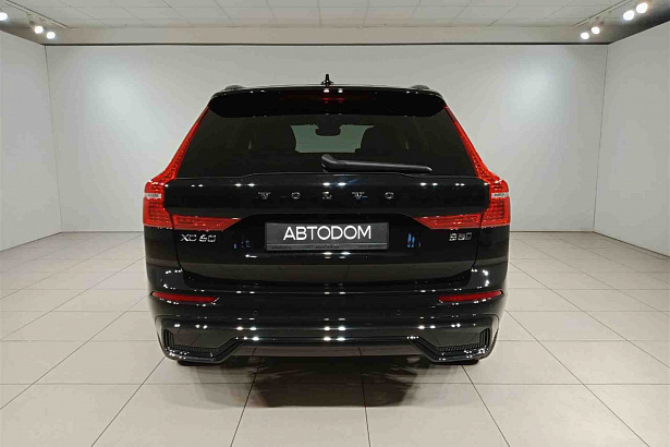 XC60 R-Design 2.0 AT 4WD (249 л.с.) фото 5