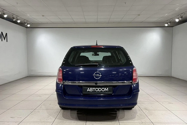 Astra Enjoy 1.6 MT (115 л.с.) фото 8
