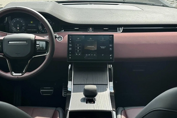 Range Rover Evoque R-Dynamic SE 2.0 AT 4WD (249 л.с.) фото 8
