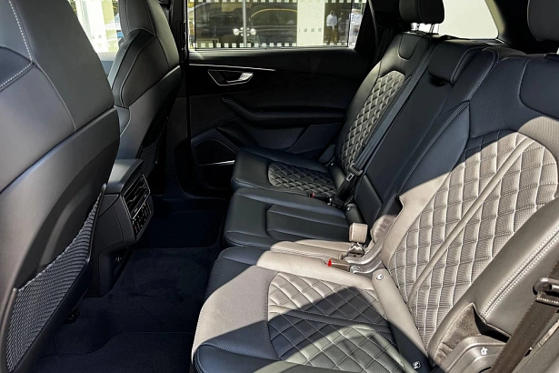 Q7 45 TFSI quattro tiptronic 2.0 AT 4WD (252 л.с.) фото 16