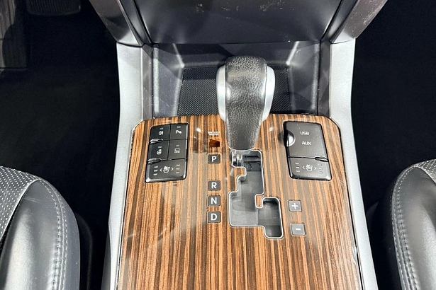 Mohave Luxe 3.0d AT 4WD (250 л.с.) фото 22