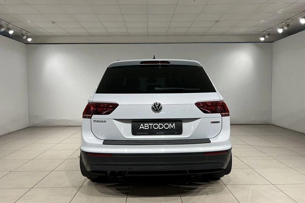 Tiguan Connect Plus 1.4 AMT 4WD (150 л.с.) фото 8