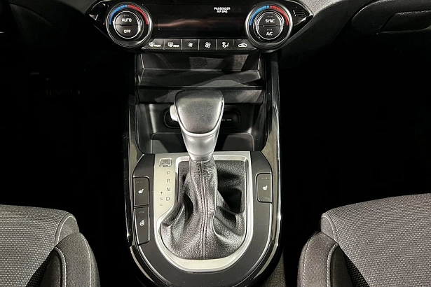 Cerato Luxe 2019 2.0 AT (150 л.с.) фото 19