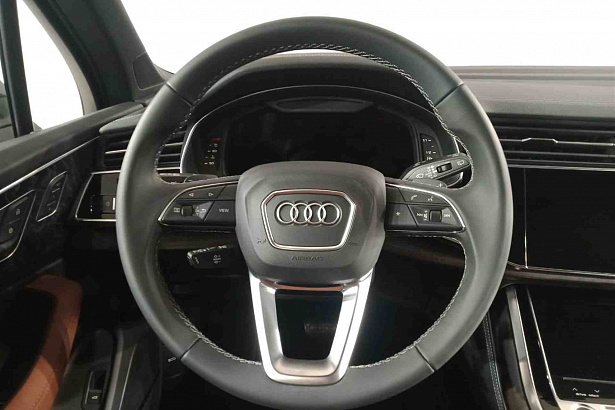 Q7 45 TFSI quattro tiptronic 2.0 AT 4WD (252 л.с.) фото 24