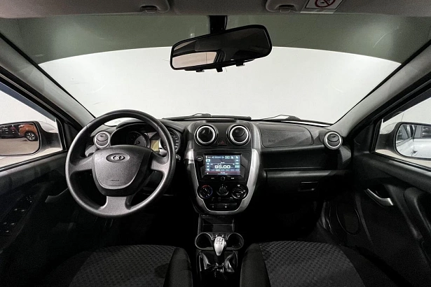 Granta Luxe 1.6 MT (98 л.с.) фото 17