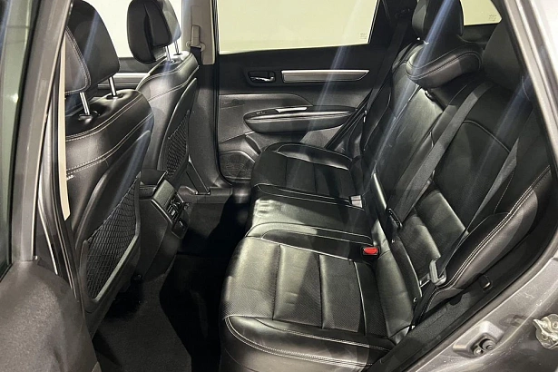Koleos Executive 2.0 CVT 4WD (144 л.с.) фото 13