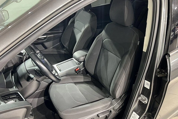 Kuga Titanium (2017) 2.5 AT (150 л.с.) фото 11