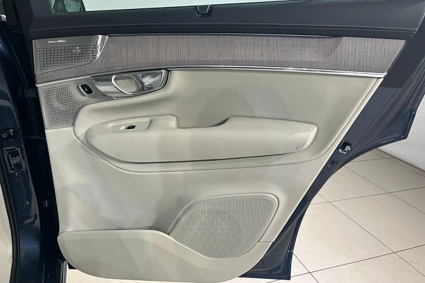 XC90 Ультра / Ultra 2.0 AT 4WD (250 л.с.) фото 36