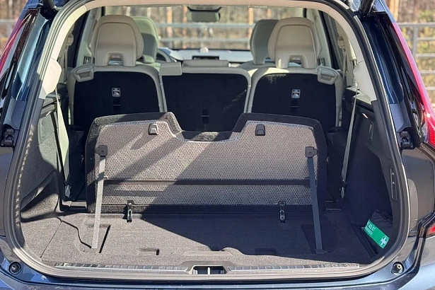 XC90 Ультра / Ultra 2.0 AT 4WD (250 л.с.) фото 33