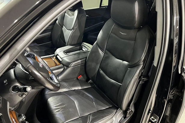 Escalade Luxury 6.2 AT 4WD (426 л.с.) фото 11