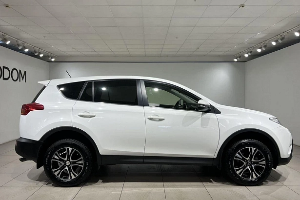 RAV4 Комфорт Плюс 2.0 CVT 4WD (146 л.с.) фото 7