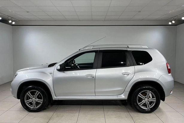 Terrano Elegance 2.0 AT 4WD (143 л.с.) фото 3