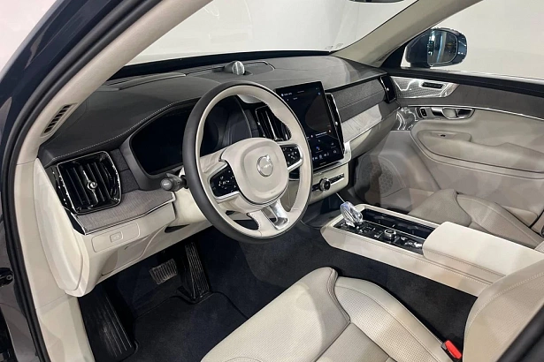 XC90 Ультра / Ultra 2.0 AT 4WD (250 л.с.) фото 19