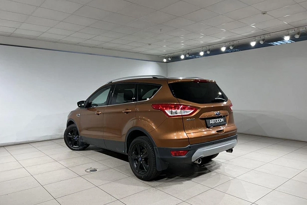 Kuga Base 2.5 AT (150 л.с.) фото 4
