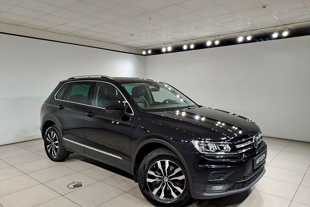 Tiguan Connect Plus 2.0d AMT 4WD (150 л.с.) фото 2