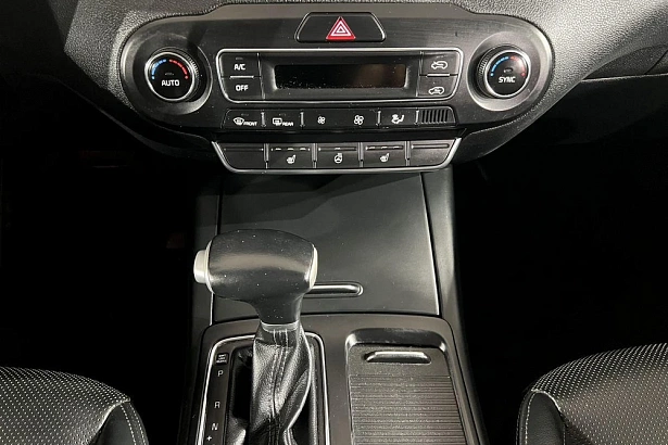 Sorento Prestige 2.4 AT 4WD (188 л.с.) фото 17