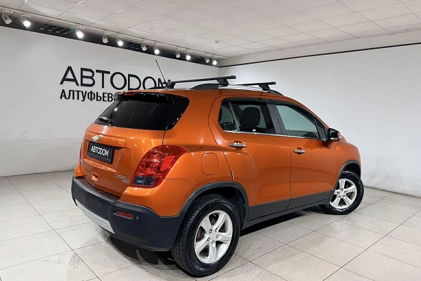 Tracker LT 1.8 AT 4WD (141 л.с.) фото 6