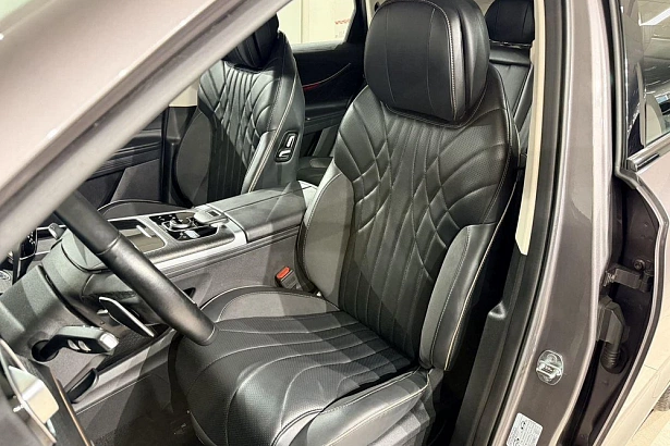 J8 Престиж 2.0 AMT 4WD (249 л.с.) фото 11