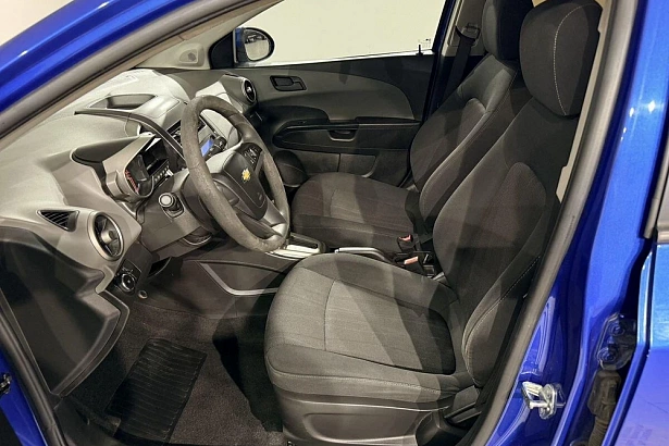 Aveo LT 1.6 AT (115 л.с.) фото 9