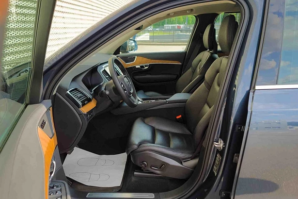 XC90 Base 2.0hyb AT 4WD (310 л.с.) фото 40