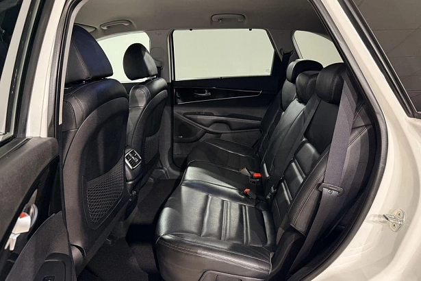 Sorento Prestige 3.5 AT 4WD (249 л.с.) фото 12