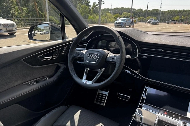 Q7 45 TFSI quattro tiptronic 2.0 AT 4WD (252 л.с.) фото 18