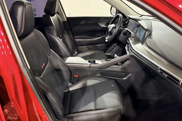 CS35PLUS Техно / Tech 1.4 AMT (150 л.с.) фото 10