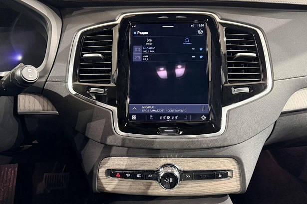 XC90 Ultimate 2.0hyb AT 4WD (455 л.с.) фото 16