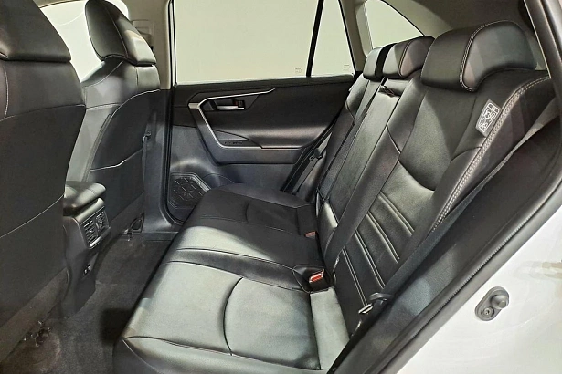 RAV4 Prestige 2.0 CVT 4WD (149 л.с.) фото 12