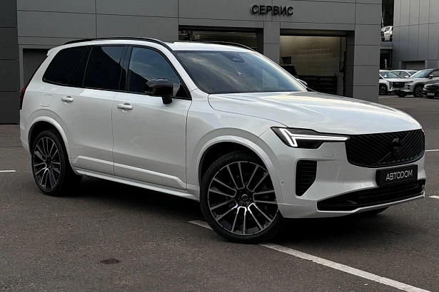 XC90 Ультра Темный (7 мест) / Ultra Dark (7 мест) 2.0 AT 4WD (250 л.с.) фото 2