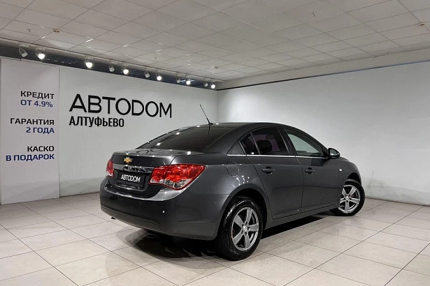 Cruze LT sedan 1PR69KBF1 1.8 AT (141 л.с.) фото 6
