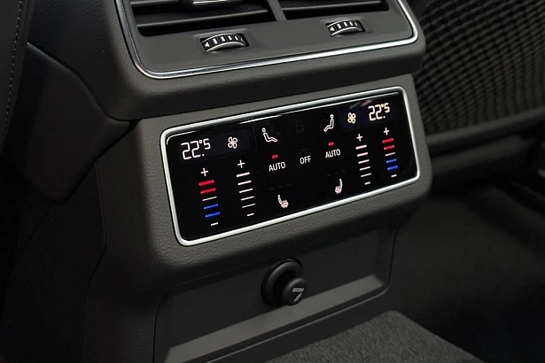 A6 45 TFSI quattro S tronic 2.0 AMT 4WD (245 л.с.) фото 33