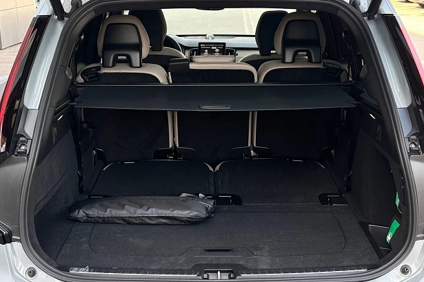 XC90 Ультра / Ultra 2.0 AT 4WD (250 л.с.) фото 18