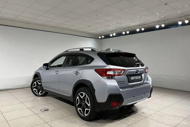 XV Elegance 2.0 CVT 4WD (150 л.с.) фото 4